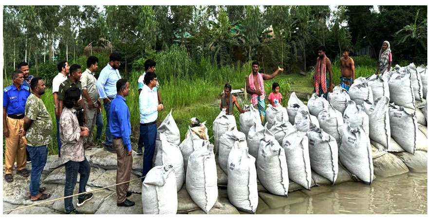 মির্জাপুরে ফতেপুর ইউনিয়নে বিভিন্ন পয়েন্টে ভাঙ্গন মোকাবেলায় প্রশাসন থেকে ফেলা হচ্ছে জিও ব্যাগ