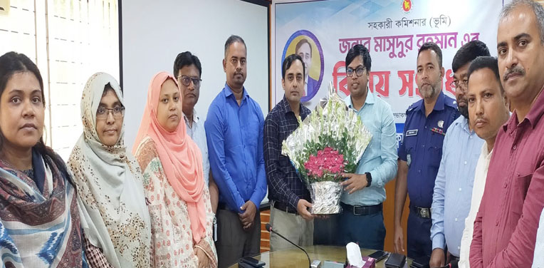 মির্জাপুরে এসিল্যান্ড মাসুদুর রহমানকে বিদায় সংবর্ধনা