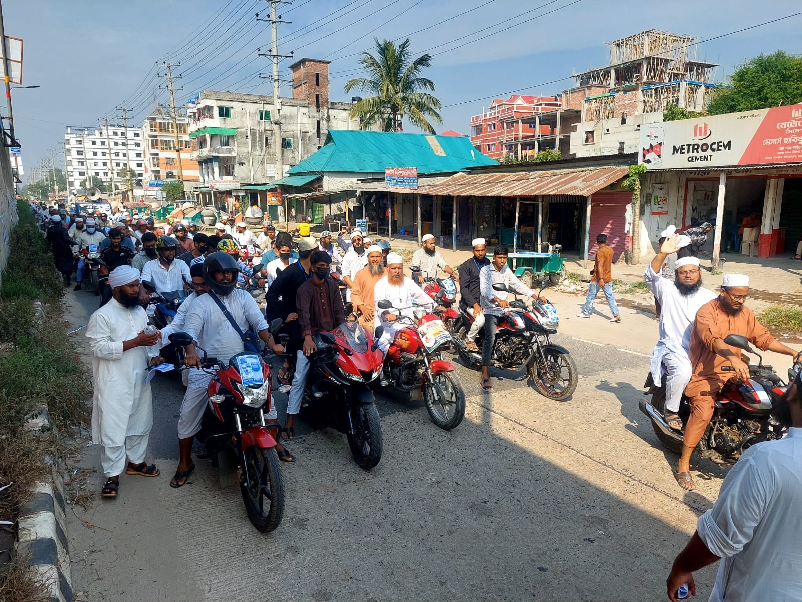 মির্জাপুরে খেলাফত মসলিসের এমপি প্রার্থীর বিশাল হোন্ডা শোডাউন