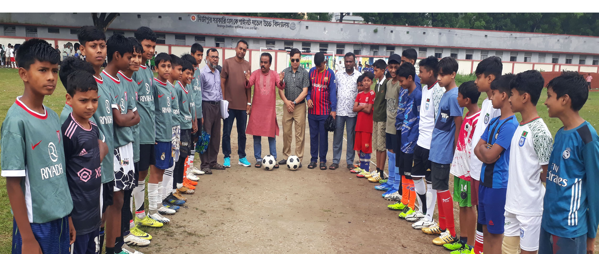 মির্জাপুরে নতুন কুঁড়ি স্পোর্টস শুভ উদ্ধোধন উপলক্ষে খেলোয়াড়দের বাছাই প্রতিযোগিতা