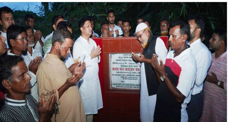 মির্জাপুরে তরফপুর ইউনিয়নে তিনটি রাস্তার নির্মান কাজের ভিত্তি প্রস্তর করলেন এমপি শুভ