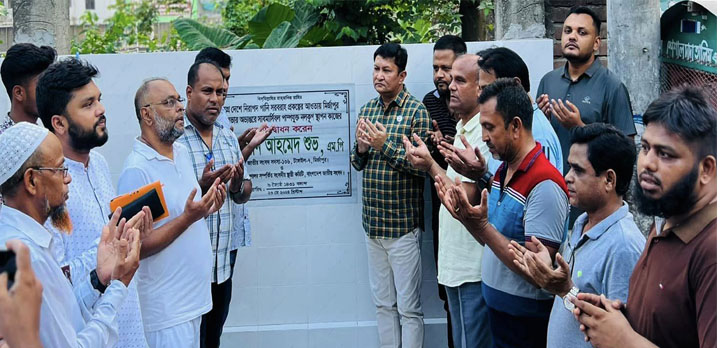 মির্জাপুরে রাস্তার পাশে সামবারসিবল নলকুপের উদ্ধোধন করলেন এমপি শুভ